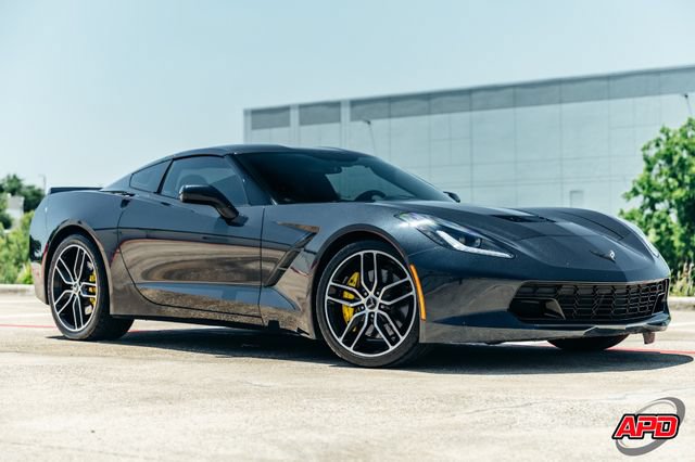 Used 2015 Chevrolet Corvette Stingray Coupe w/ 3LT Preferred Equipment Group RWD image 5