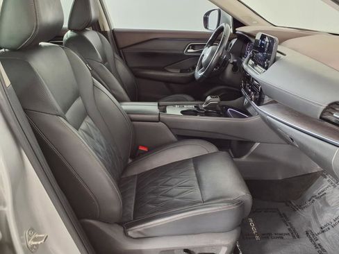 Used 2023 Nissan Rogue Platinum w/ Platinum Premium Package image 9