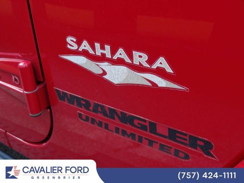 Used 2014 Jeep Wrangler Unlimited Sahara AWD/4WD image 15