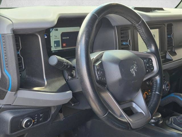 Used 2022 Ford Bronco Black Diamond AWD/4WD image 3