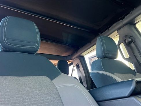 Used 2022 Ford Bronco Outer Banks image 18