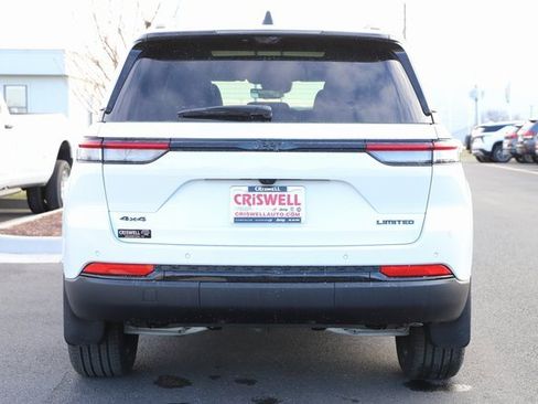 New 2025 Jeep Grand Cherokee Limited image 4