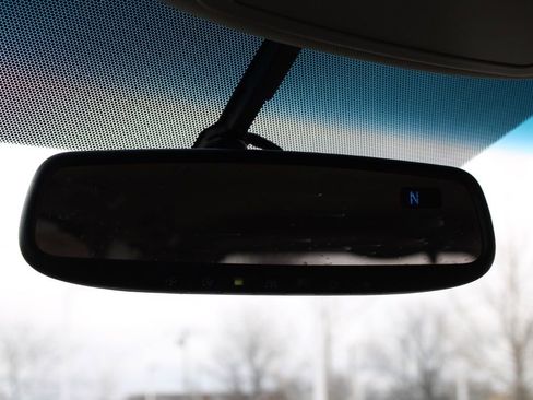 Used 2017 Toyota Sienna XLE Premium image 49