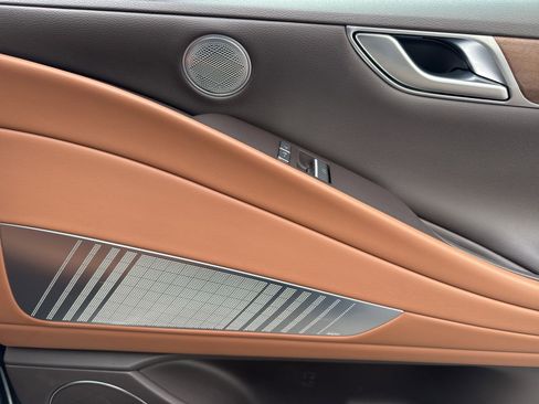 Used 2024 Genesis G80 Advanced w/ Prestige Package image 38