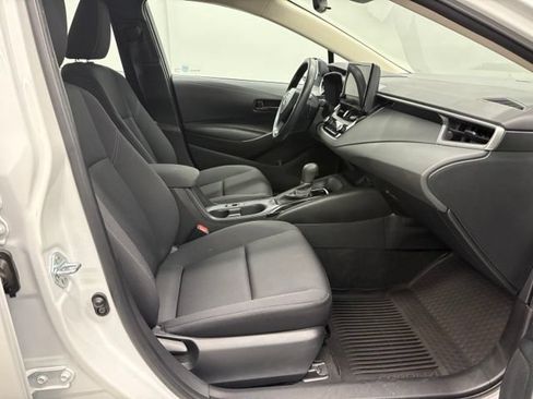 Used 2024 Toyota Corolla LE FWD image 28