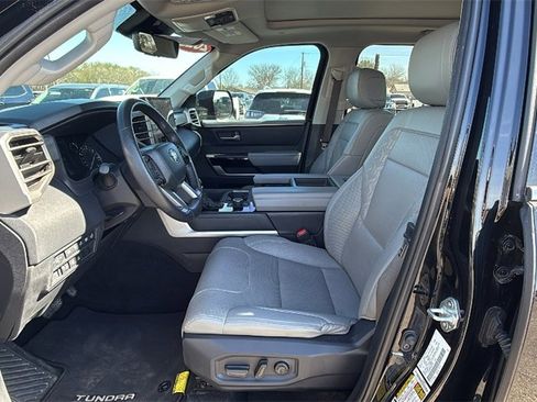 Used 2022 Toyota Tundra Limited image 11