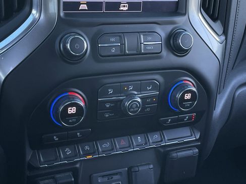 Used 2021 Chevrolet Silverado 1500 LT w/ Texas Edition Plus image 18