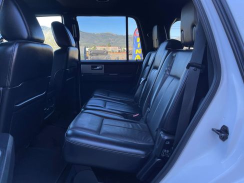 Used 2017 Ford Expedition XLT w/ Equipment Group 202A image 17