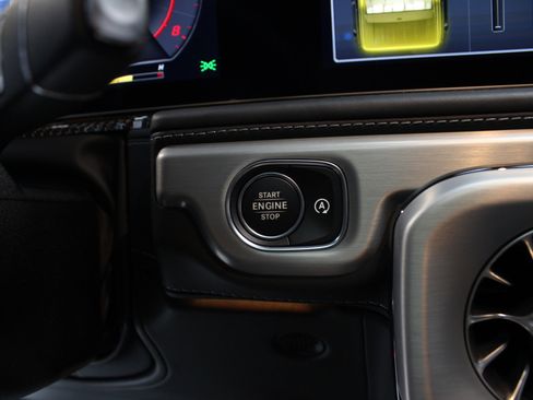 Used 2022 Mercedes-Benz G 550 image 82