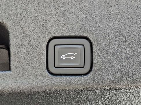 Used 2024 GMC Acadia Denali w/ LPO, Floor Liner Package image 43