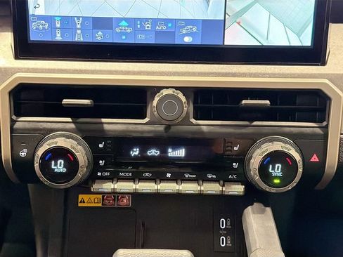 Certified 2025 Toyota Tacoma 4x4 Double Cab Hybrid image 13