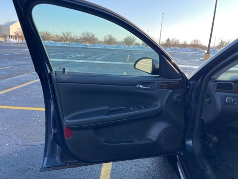 Used 2012 Chevrolet Impala LS image 11