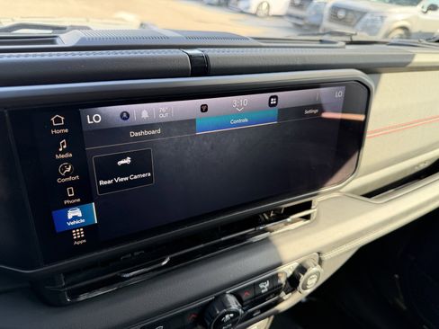 Used 2024 Jeep Wrangler Unlimited Rubicon image 14