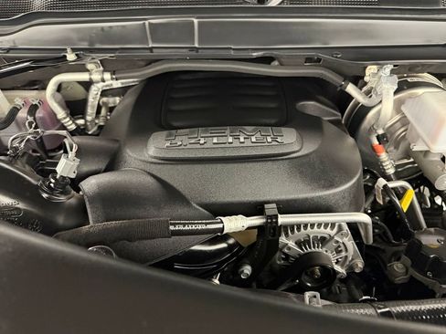 Certified 2026 RAM 2500 Big Horn AWD/4WD image 33