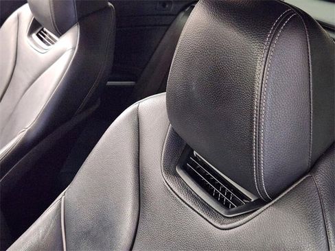 Used 2018 BMW 430i Convertible image 14