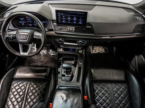 Used 2022 Audi SQ5 Prestige w/ Prestige Package image 26