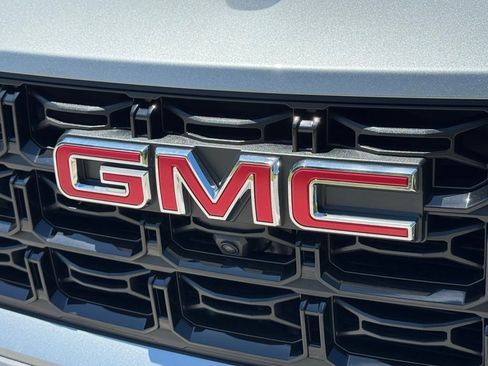 New 2025 GMC Canyon Elevation w/ Convenience Package image 7