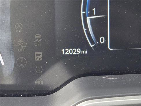 Certified 2025 Toyota Corolla XSE image 11