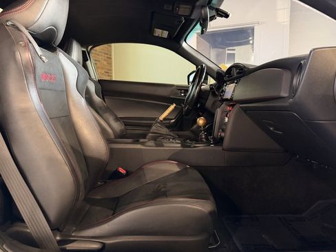 Used 2017 Subaru BRZ Limited w/ Popular Package #3 image 17