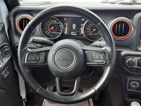 Used 2021 Jeep Gladiator Willys image 21