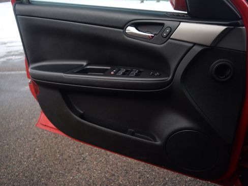 Used 2011 Chevrolet Impala Police image 14