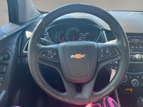 Used 2020 Chevrolet Trax LS w/ Tint and Cruise Package FWD image 13