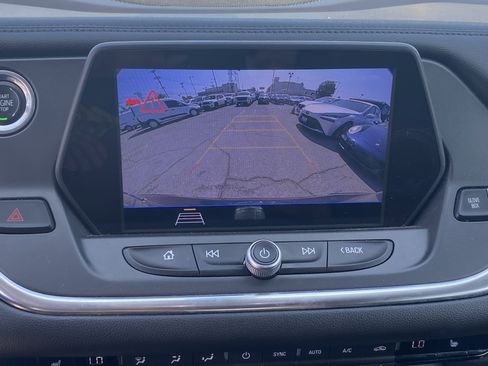 Used 2019 Chevrolet Blazer LT FWD image 14