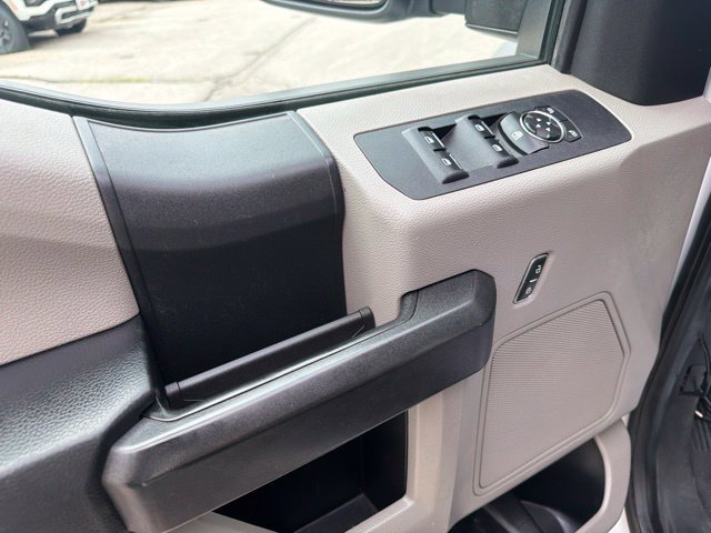 Used 2018 Ford F550 4x4 SuperCab Super Duty image 23