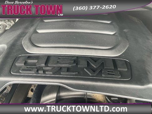 Used 2022 RAM 1500 Big Horn AWD/4WD image 38