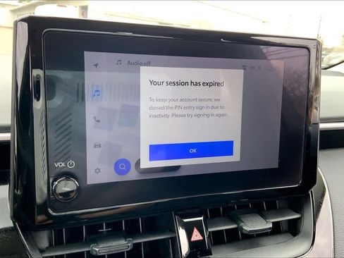 Used 2024 Toyota Corolla LE image 30