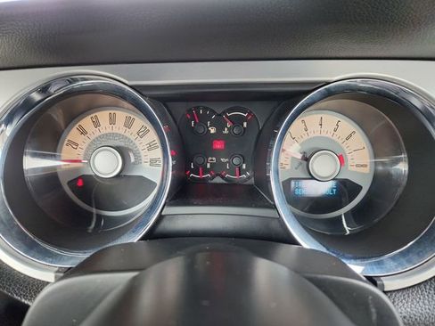 Used 2011 Ford Mustang Premium w/ 202A Rapid Spec Order Code image 36