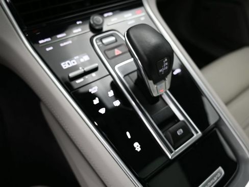 Certified 2023 Porsche Panamera 4S Executive AWD/4WD image 15