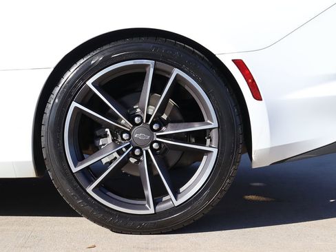 Used 2021 Chevrolet Camaro LT w/ RS Package image 37