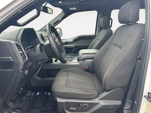 Used 2016 Ford F150 XLT w/ Equipment Group 302A Luxury AWD/4WD image 7