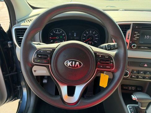 Used 2019 Kia Sportage LX AWD/4WD image 14