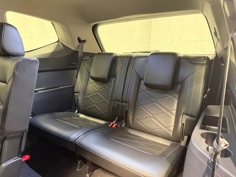 Used 2024 Volkswagen Atlas SE image 25