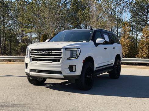 Used 2023 GMC Yukon SLT image 14