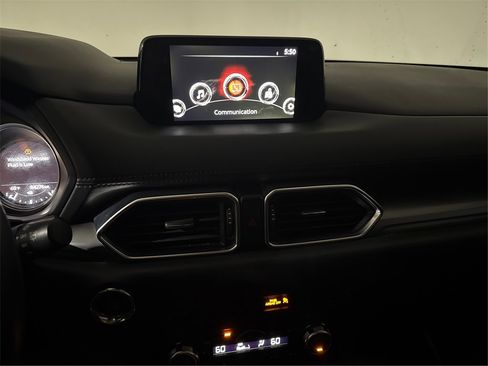 Used 2018 MAZDA CX-5 Touring image 27