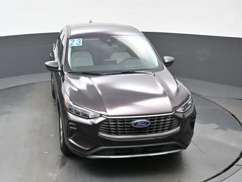 Used 2023 Ford Escape Active image 39