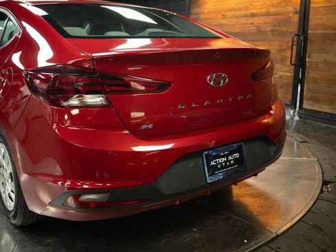 Used 2020 Hyundai Elantra SE FWD image 6