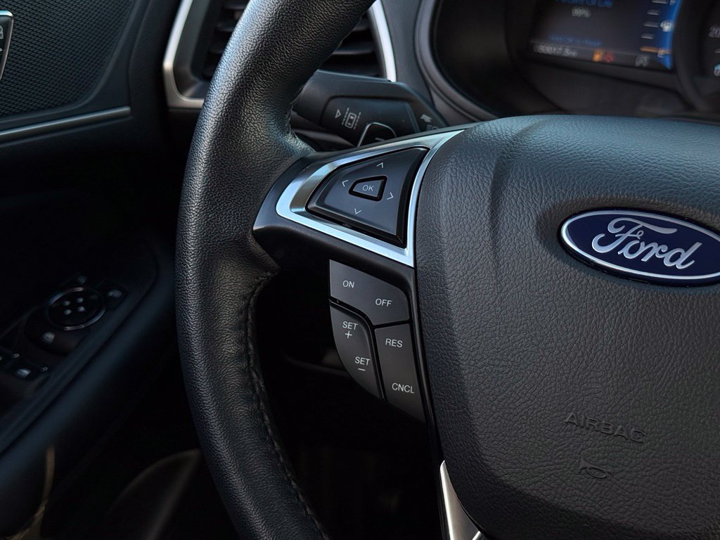 Used 2024 Ford Edge SEL w/ Convenience Package AWD/4WD image 9