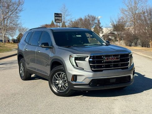 New 2026 GMC Acadia Elevation image 2