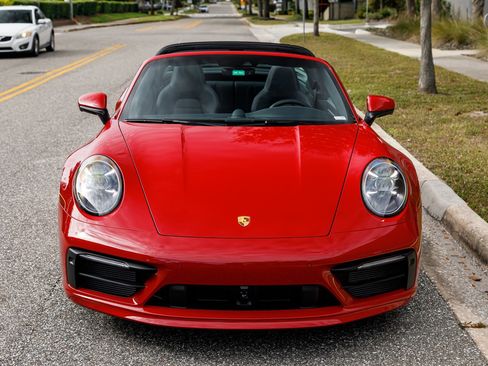 Used 2024 Porsche 911 Targa 4S image 2