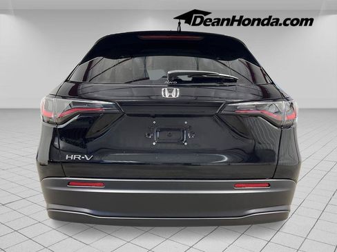 New 2027 Honda HR-V LX image 4