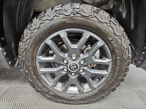 Used 2023 Toyota Tundra Platinum w/ Advanced Package AWD/4WD image 46