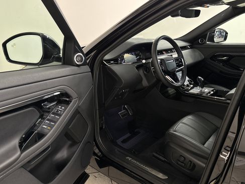 Used 2023 Land Rover Range Rover Evoque R-Dynamic S image 7