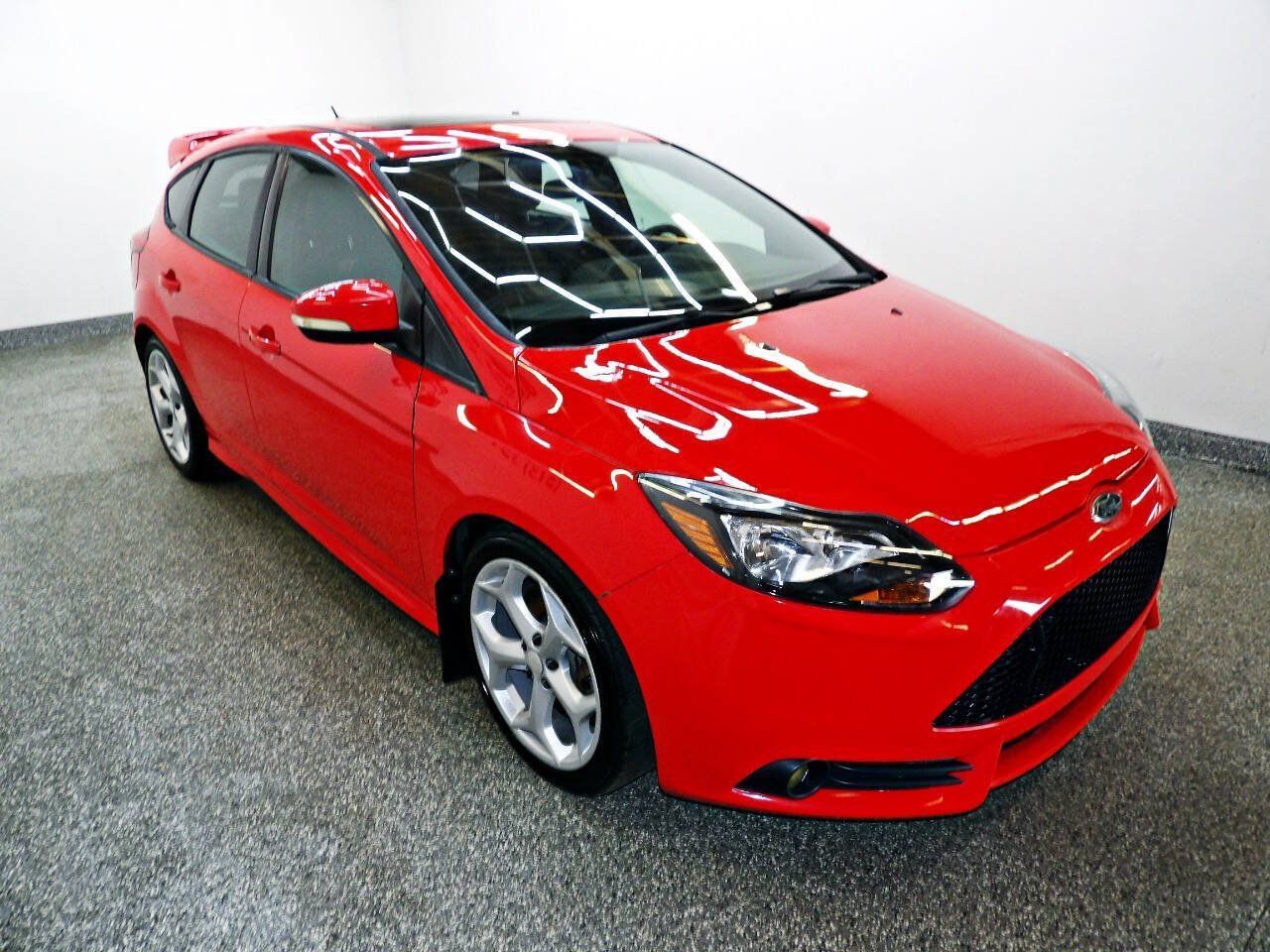 Used 2014 Ford Focus ST w/ Equipment Group 202A FWD image 3