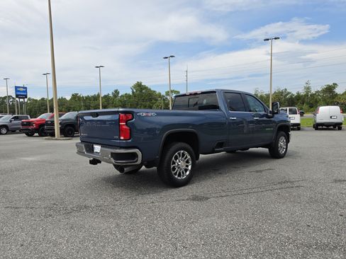 New 2026 Chevrolet Silverado 3500 LTZ w/ LTZ Premium Package AWD/4WD image 5