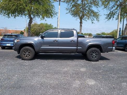 Used 2021 Toyota Tacoma SR5 image 3