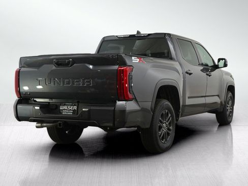 Used 2025 Toyota Tundra SR5 w/ SR5 Convenience Package AWD/4WD image 7